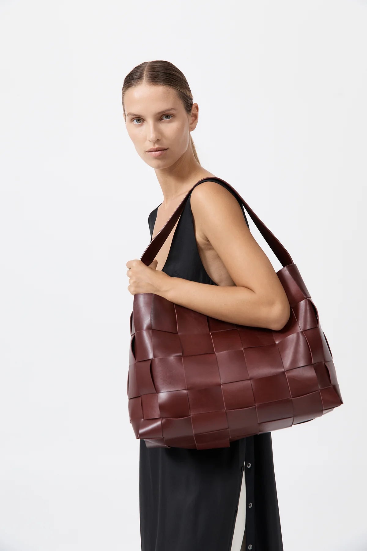 Woven Large Tote - Plum