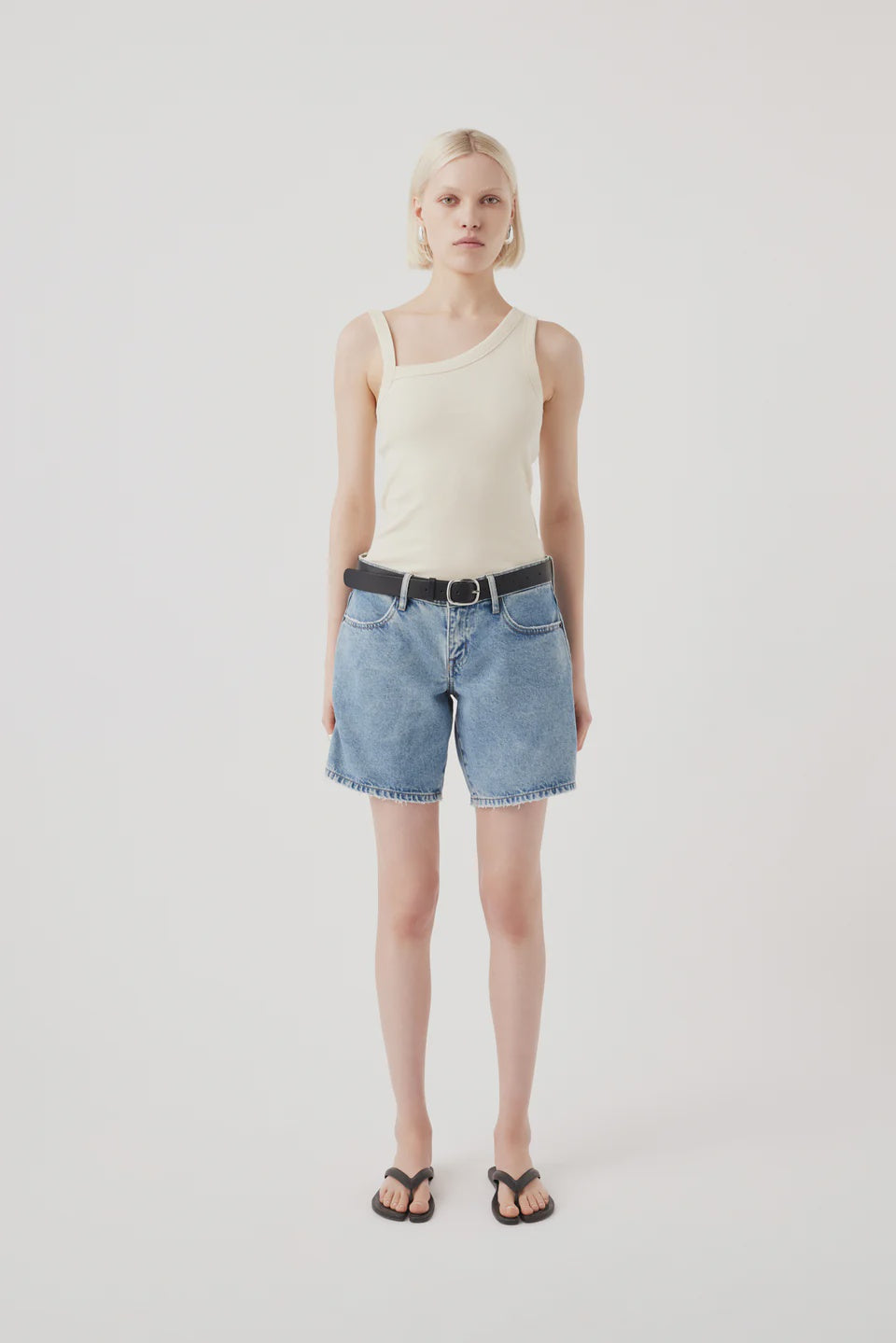 Kira Low Bermuda Short - Heirloom
