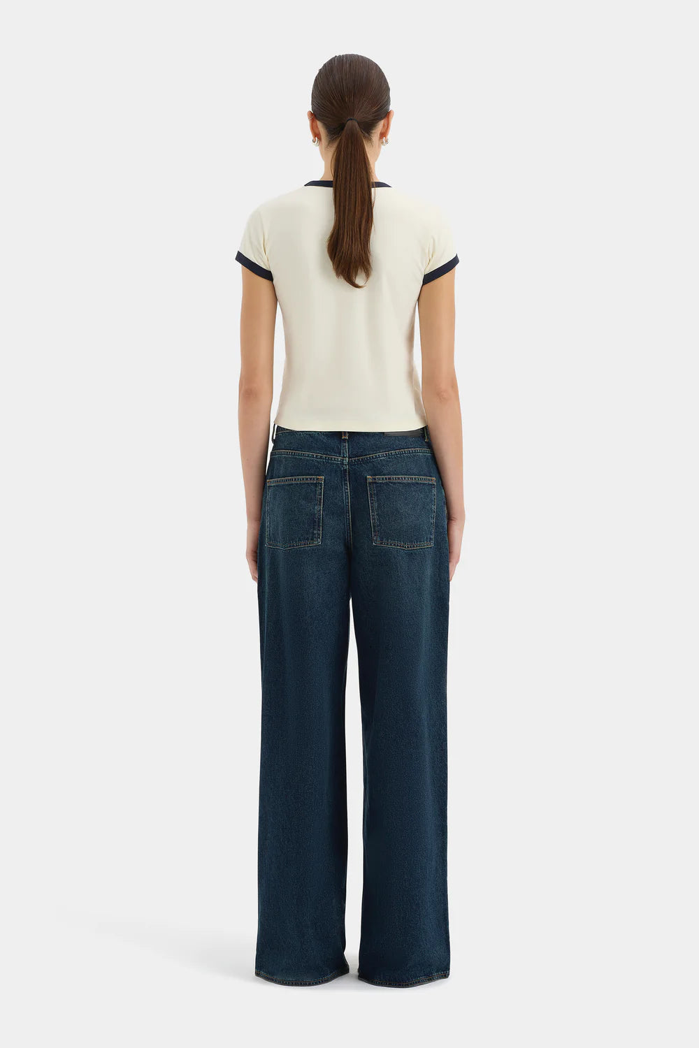 Yes SIR. Fitted Tee Ivory