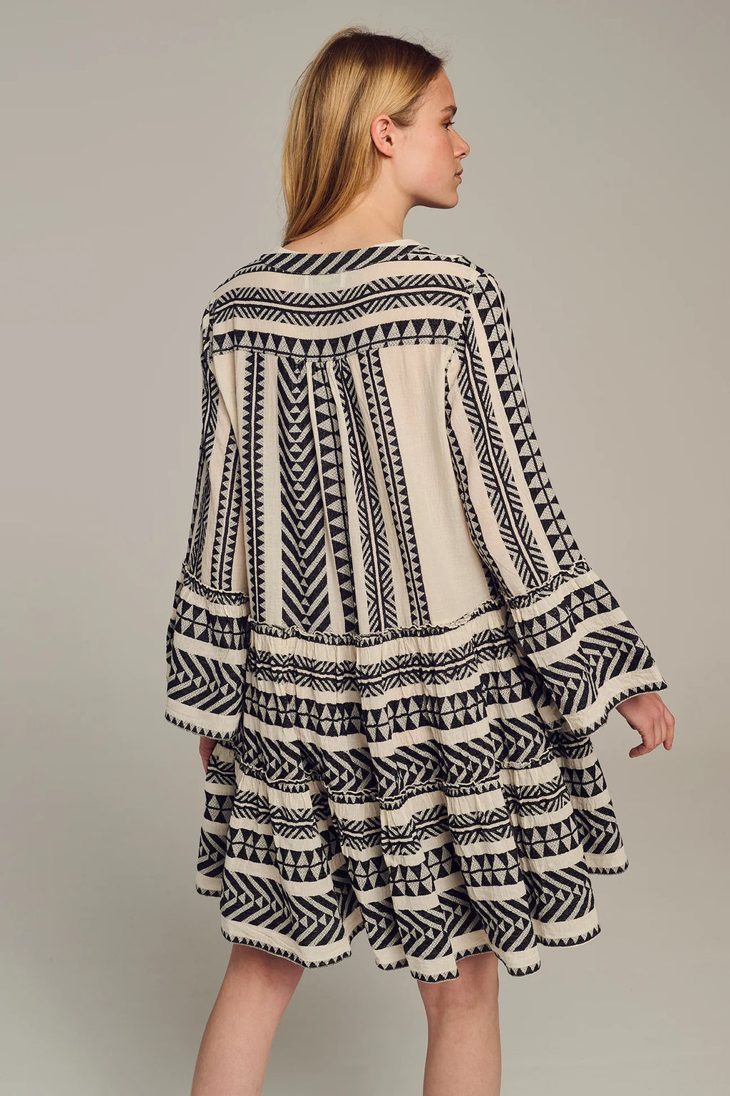 Ella Short Dress - Black/Offwhite