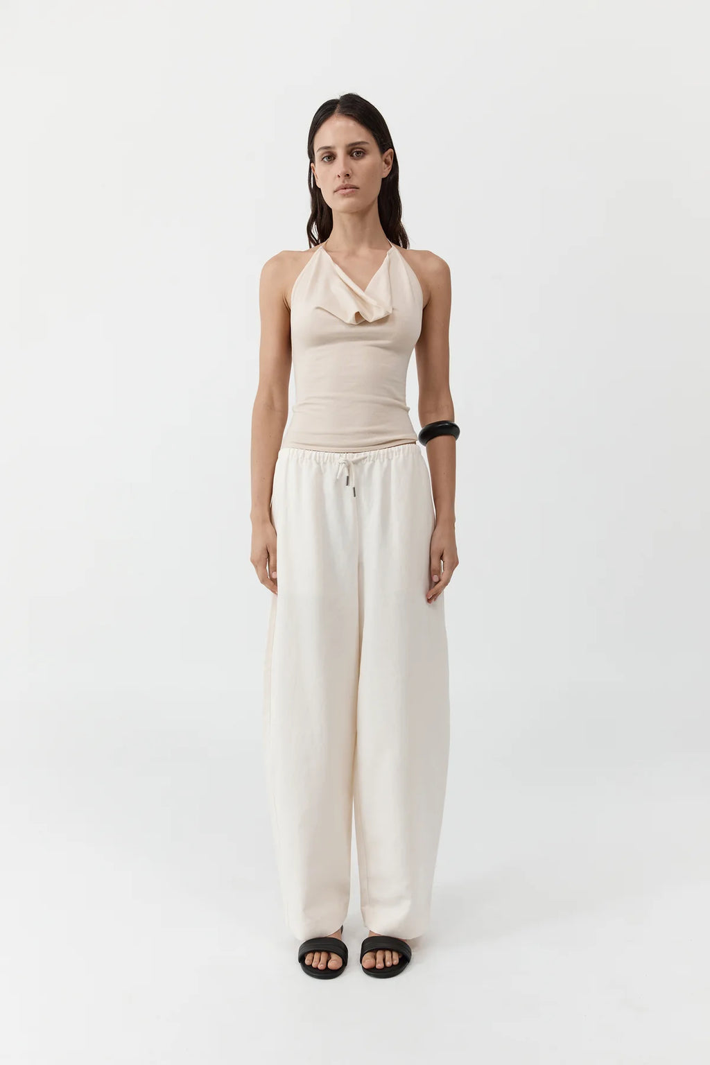 Fine Drawstring Relaxed Pant