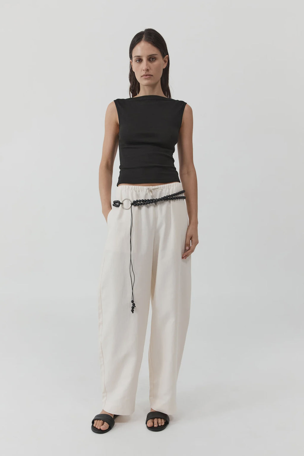 Fine Drawstring Relaxed Pant