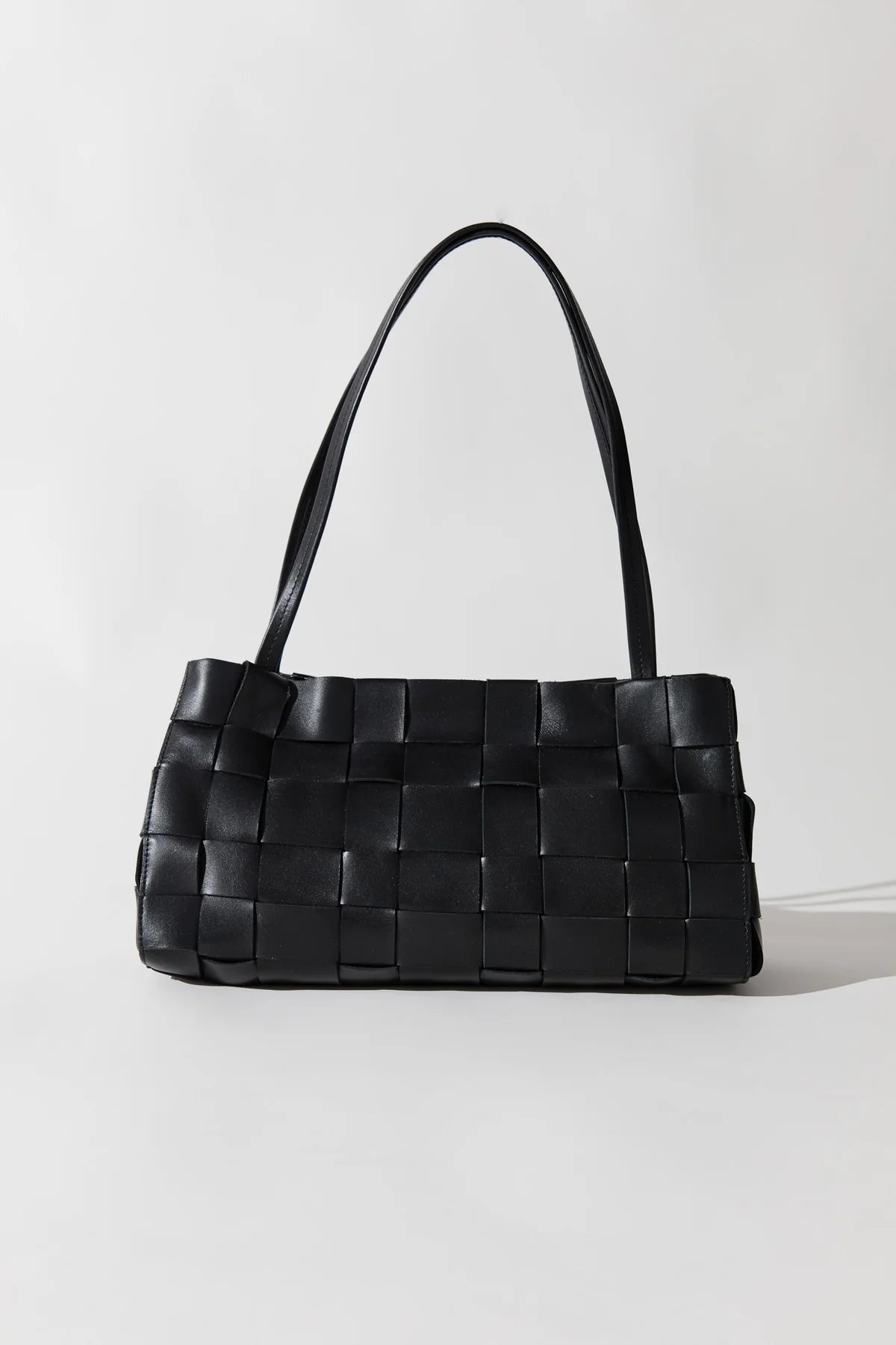 Slim Woven Tote Black