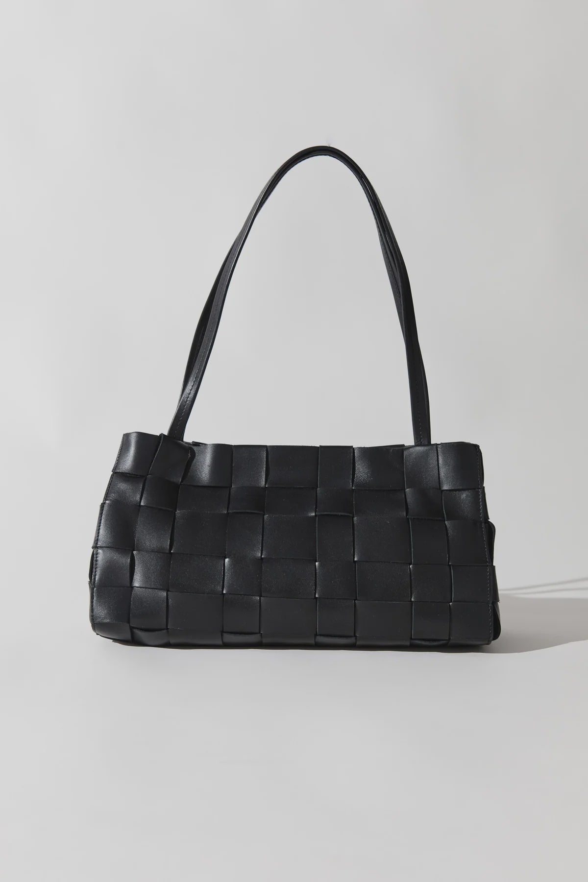 Slim Woven Tote Black