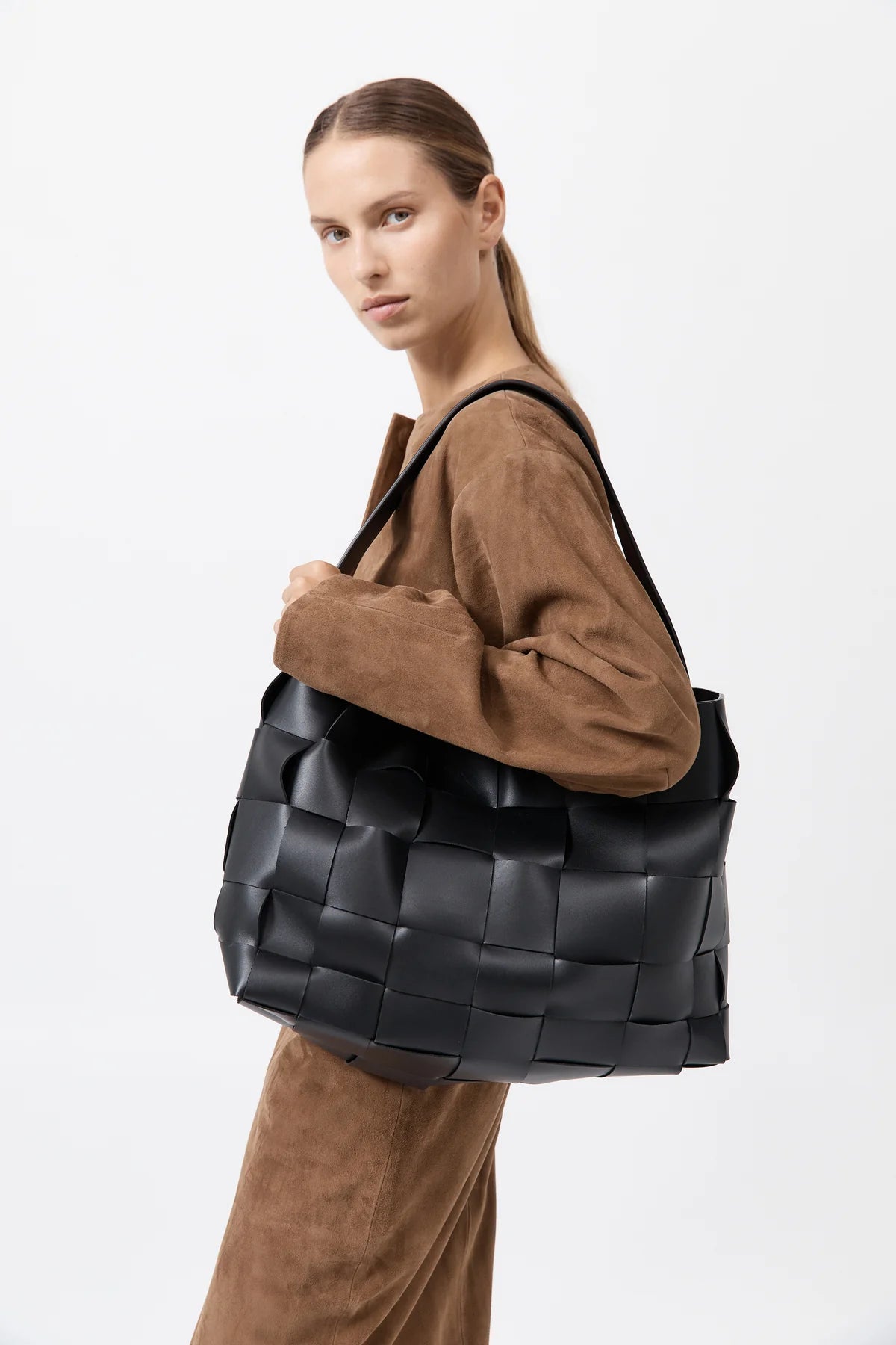 Woven Mini Tote Chocolate