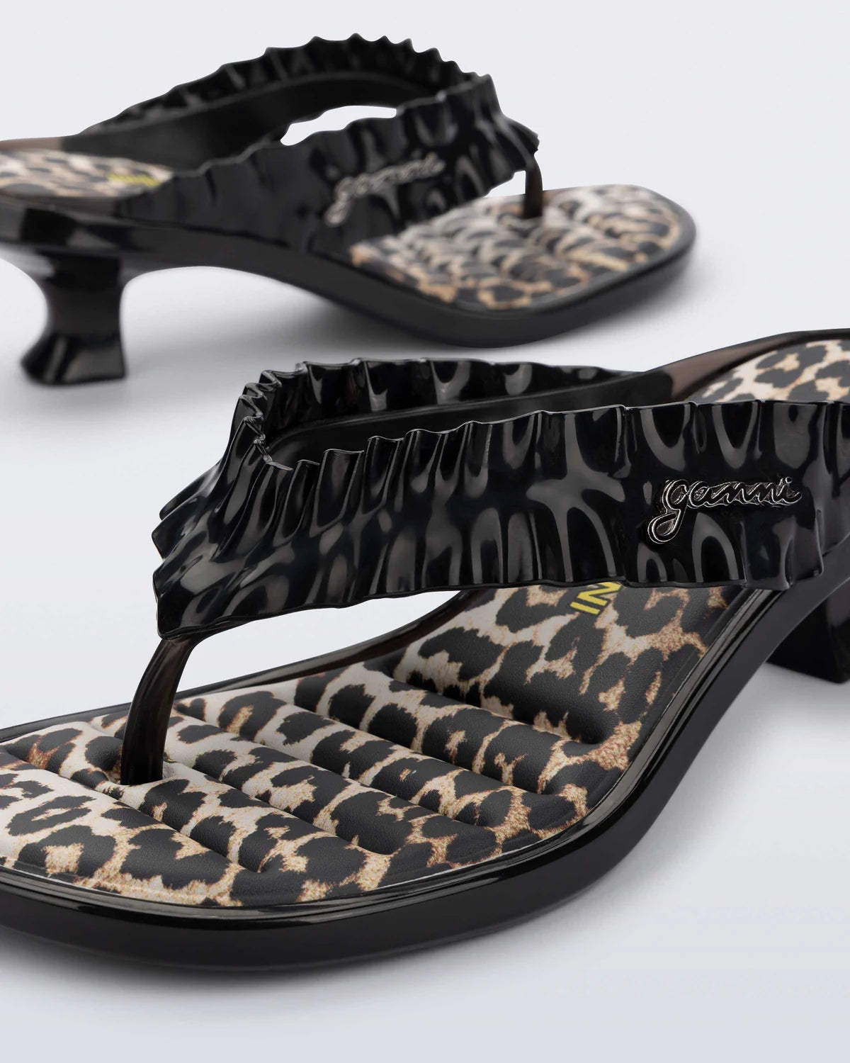 Coming Soon * Melissa x Ganni Thong Kitten Heel Black