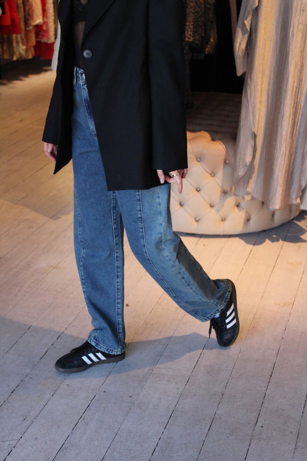 Utah Mid Slouchy Jean - Momentum