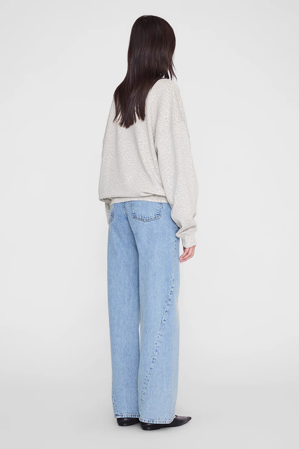 Miles Sweatshirt Washed White Leopard