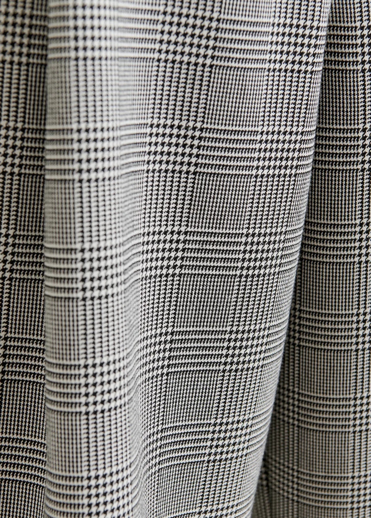 Bermuda Check Shorts