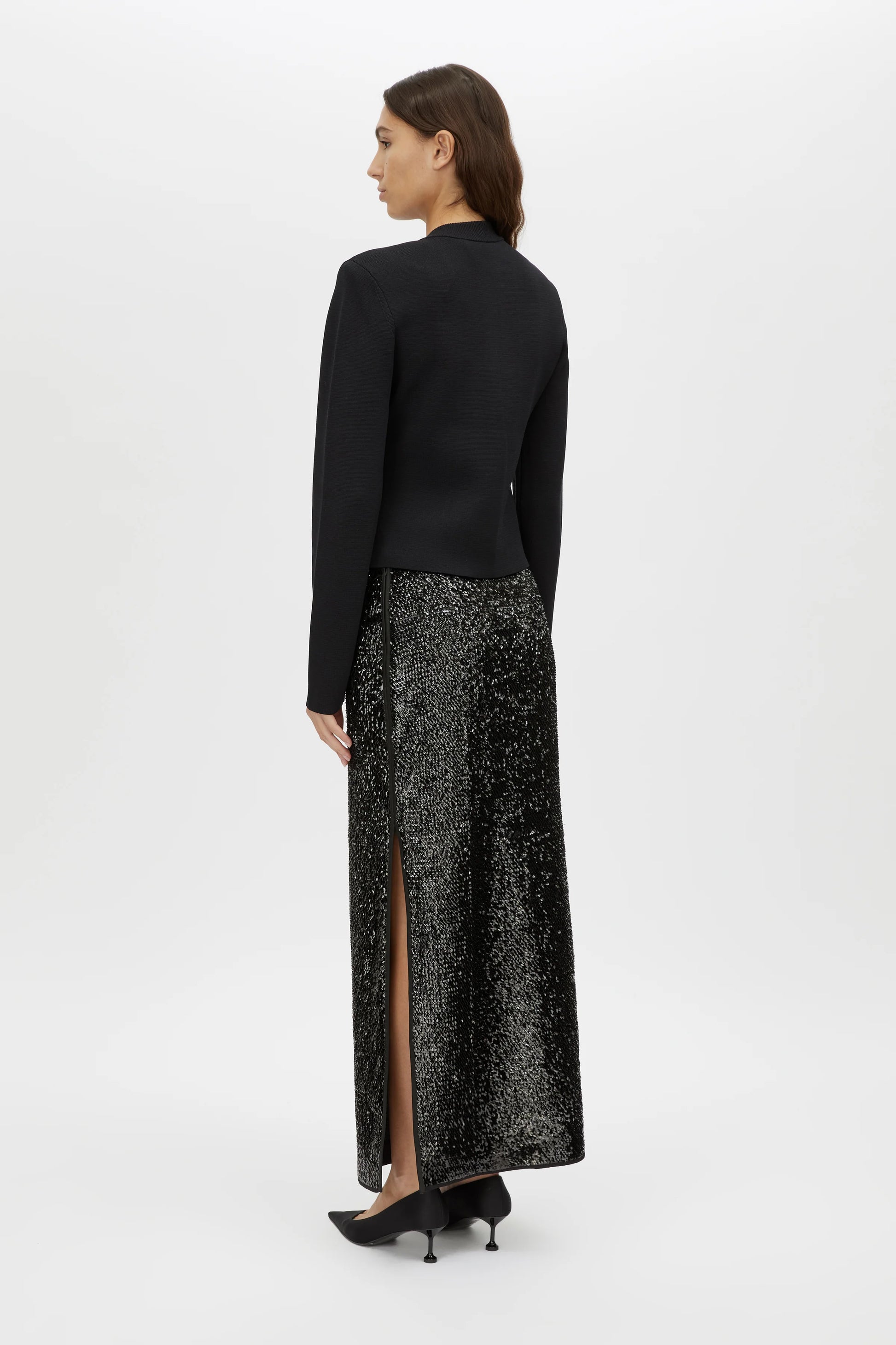 Sabel Midi Skirt in Black