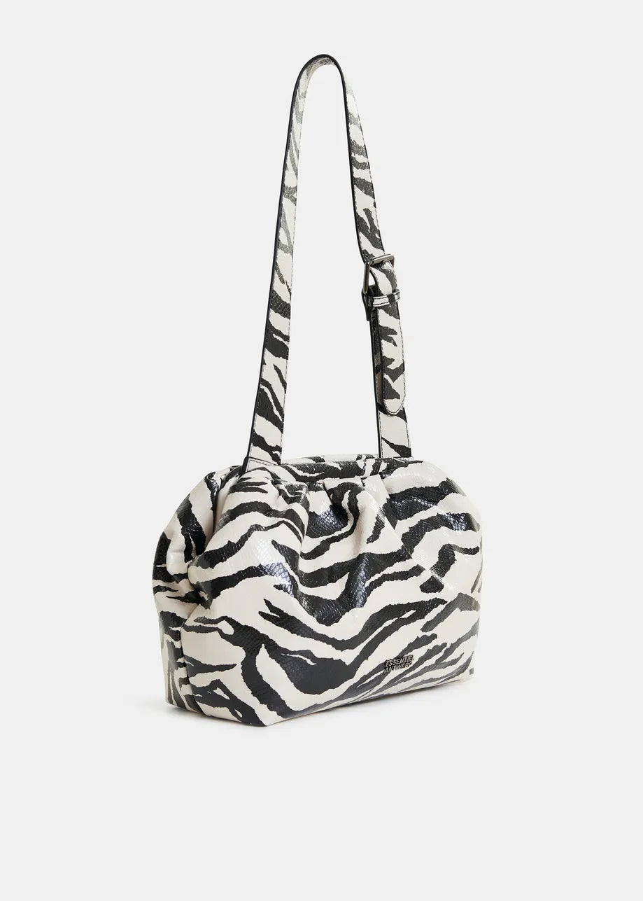 Cutie Pouch Bag