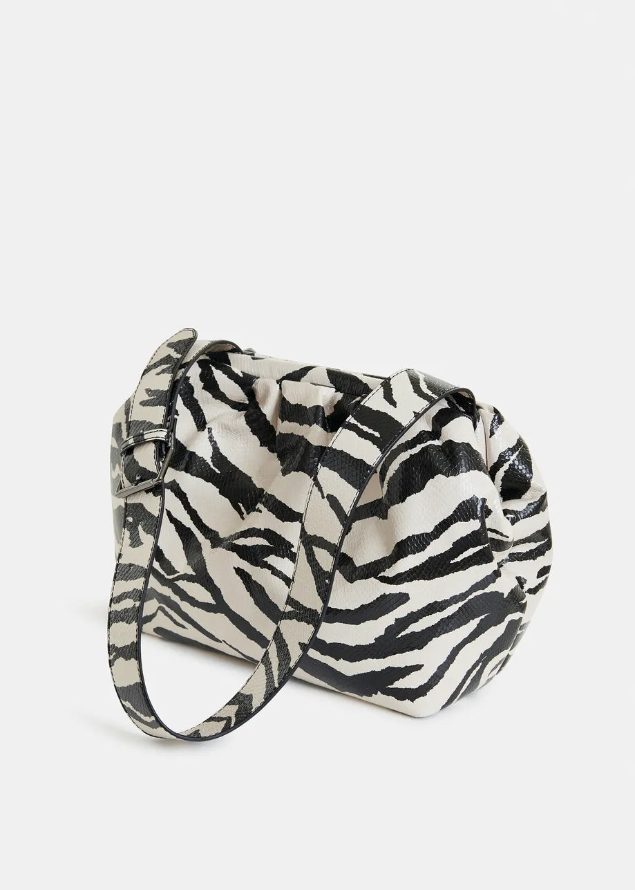 Cutie Pouch Bag