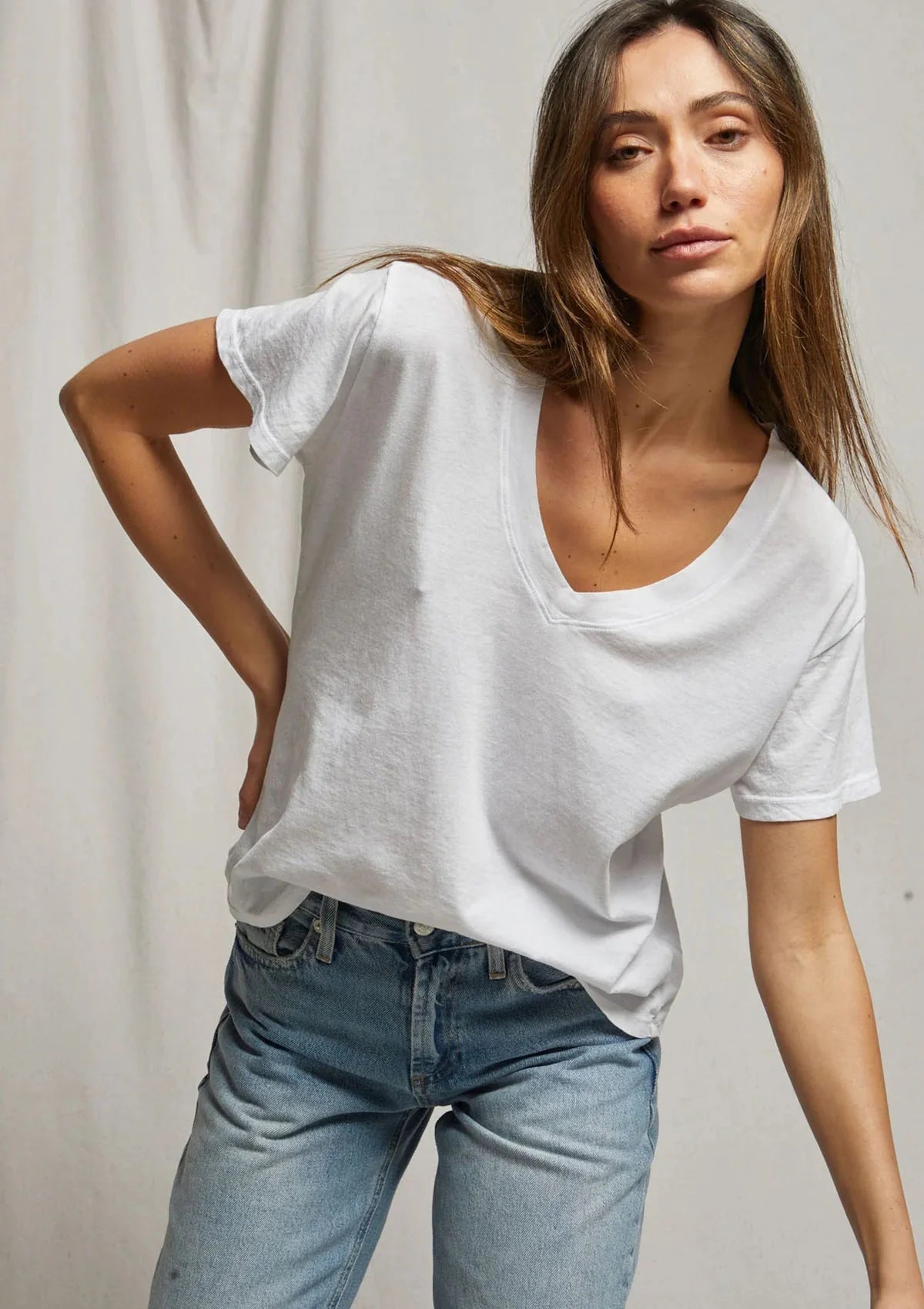 Hendrix Basic V Tee White