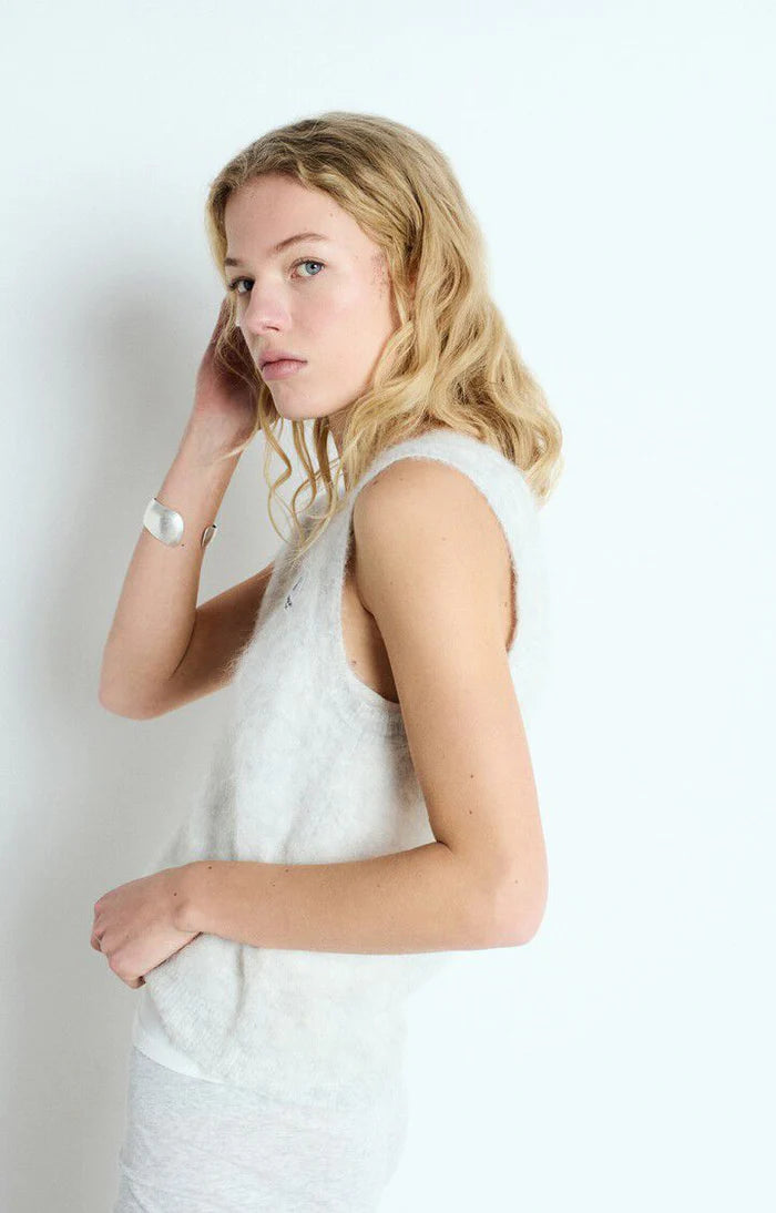 Nenybay Vest