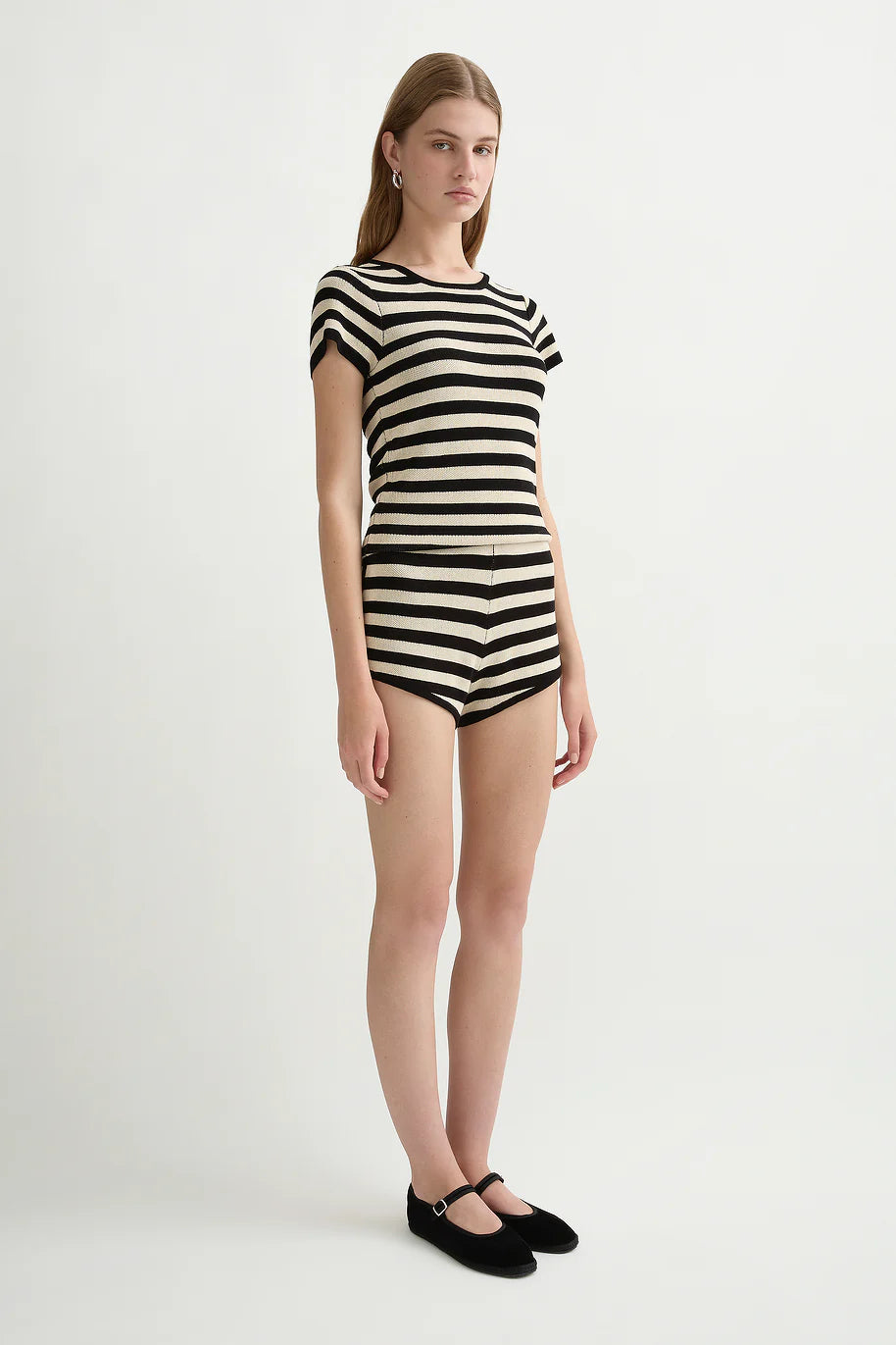 Miles Short - Cream & Black