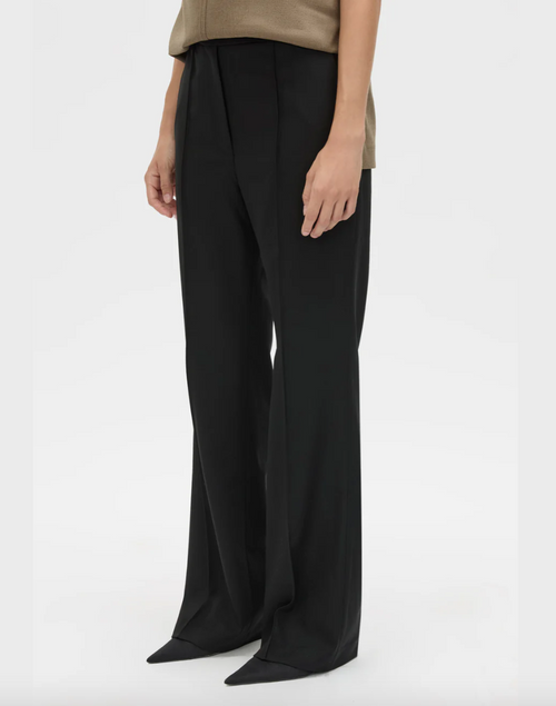 Cassie Slim Pant