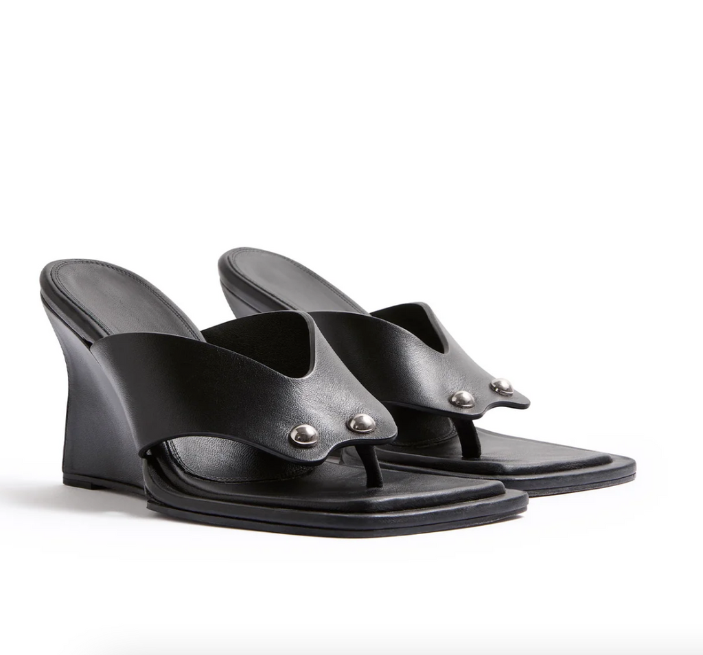 Dune Wedge