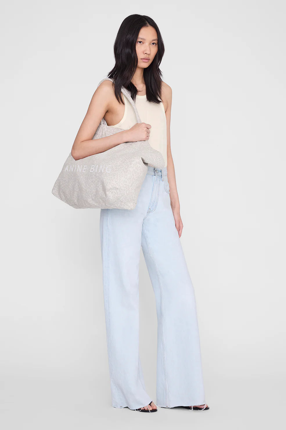 Leo Canvas Tote White Leopard
